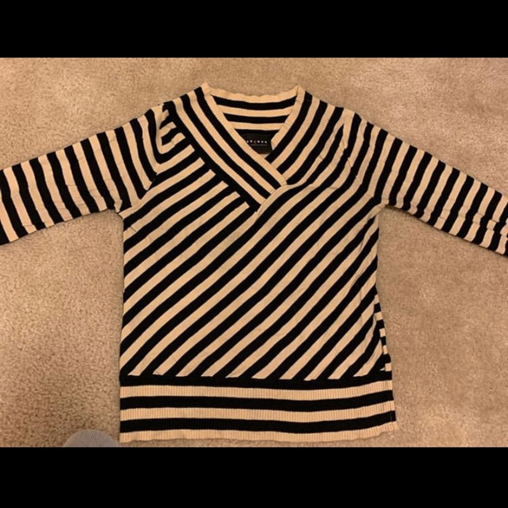Cute striped long sleeve!